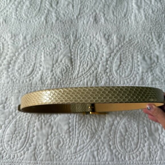 vintage snakeskin belt with bakelite and gold tone buckle - Picture 3 of 4